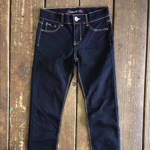 Jordache Girls Dark wash super skinny jeans NWOT